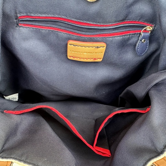 Tommy Hilfiger shoulder purse - Picture 10 of 12